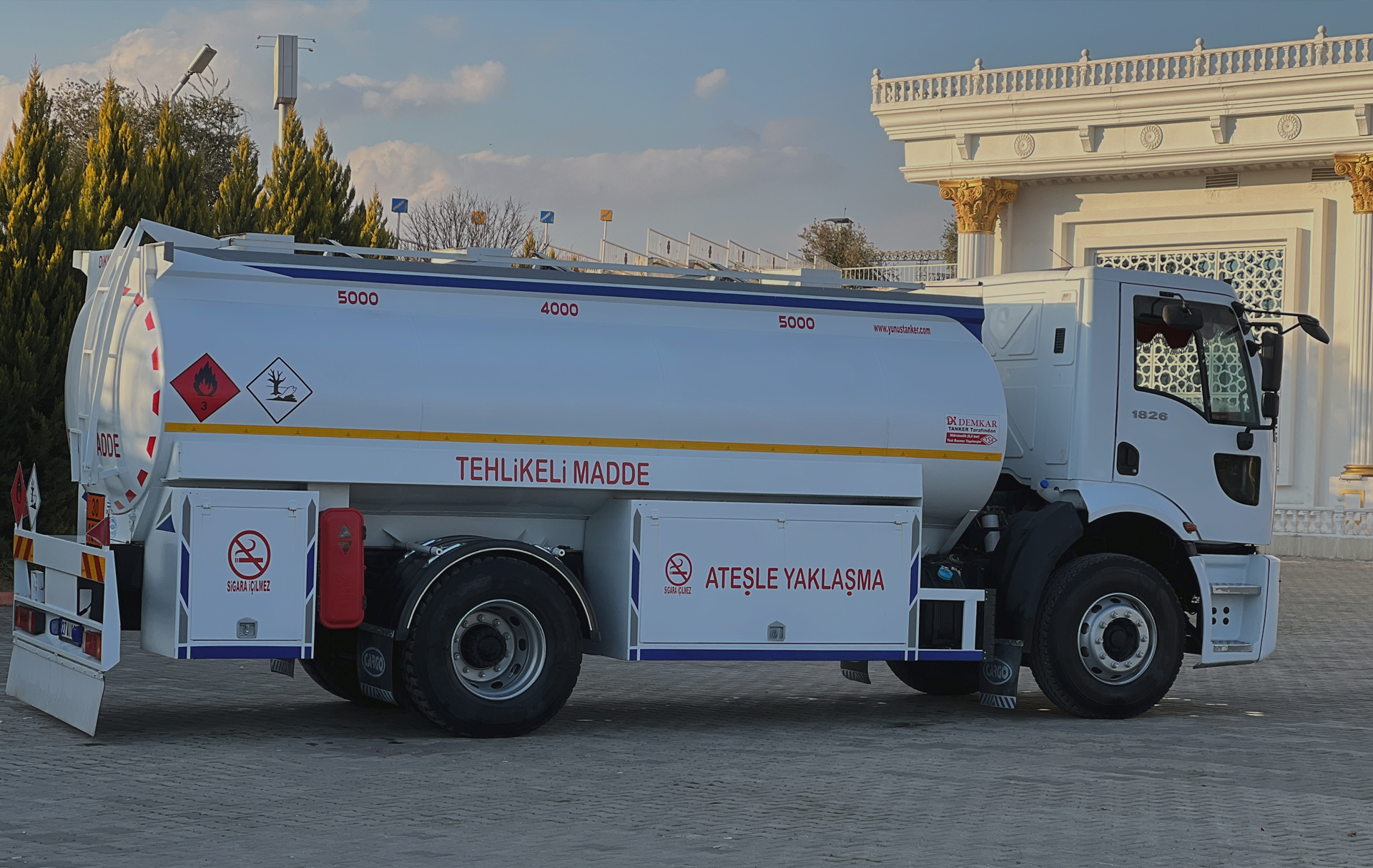 YUNUS TANKER